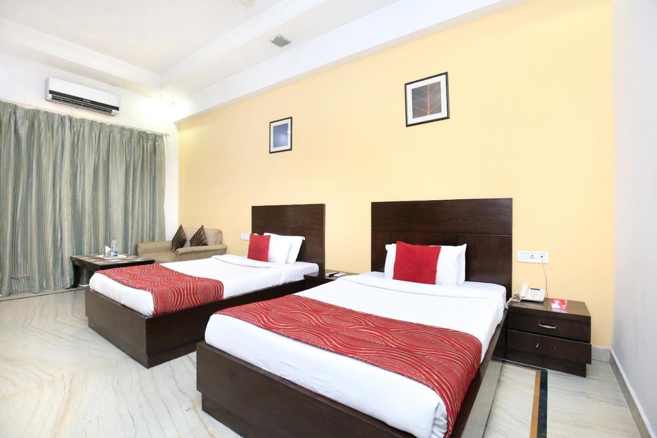 Capital O 15395 Hotel 42 Amritsar Extérieur photo