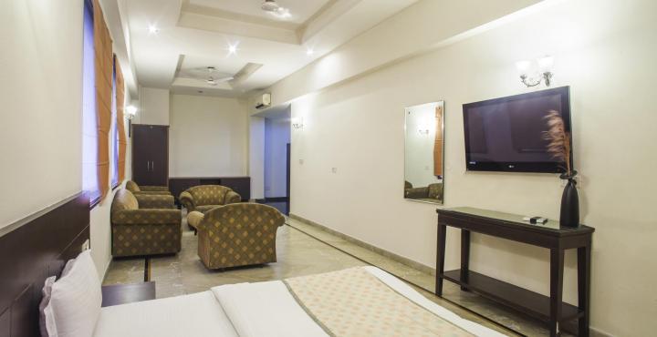 Capital O 15395 Hotel 42 Amritsar Extérieur photo