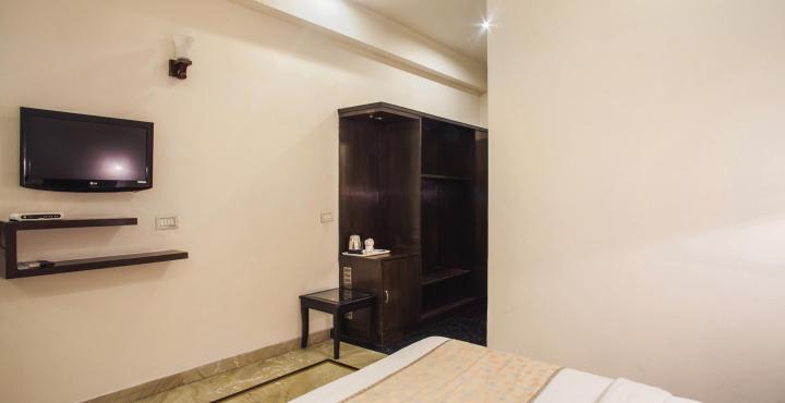 Capital O 15395 Hotel 42 Amritsar Extérieur photo