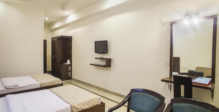 Capital O 15395 Hotel 42 Amritsar Extérieur photo